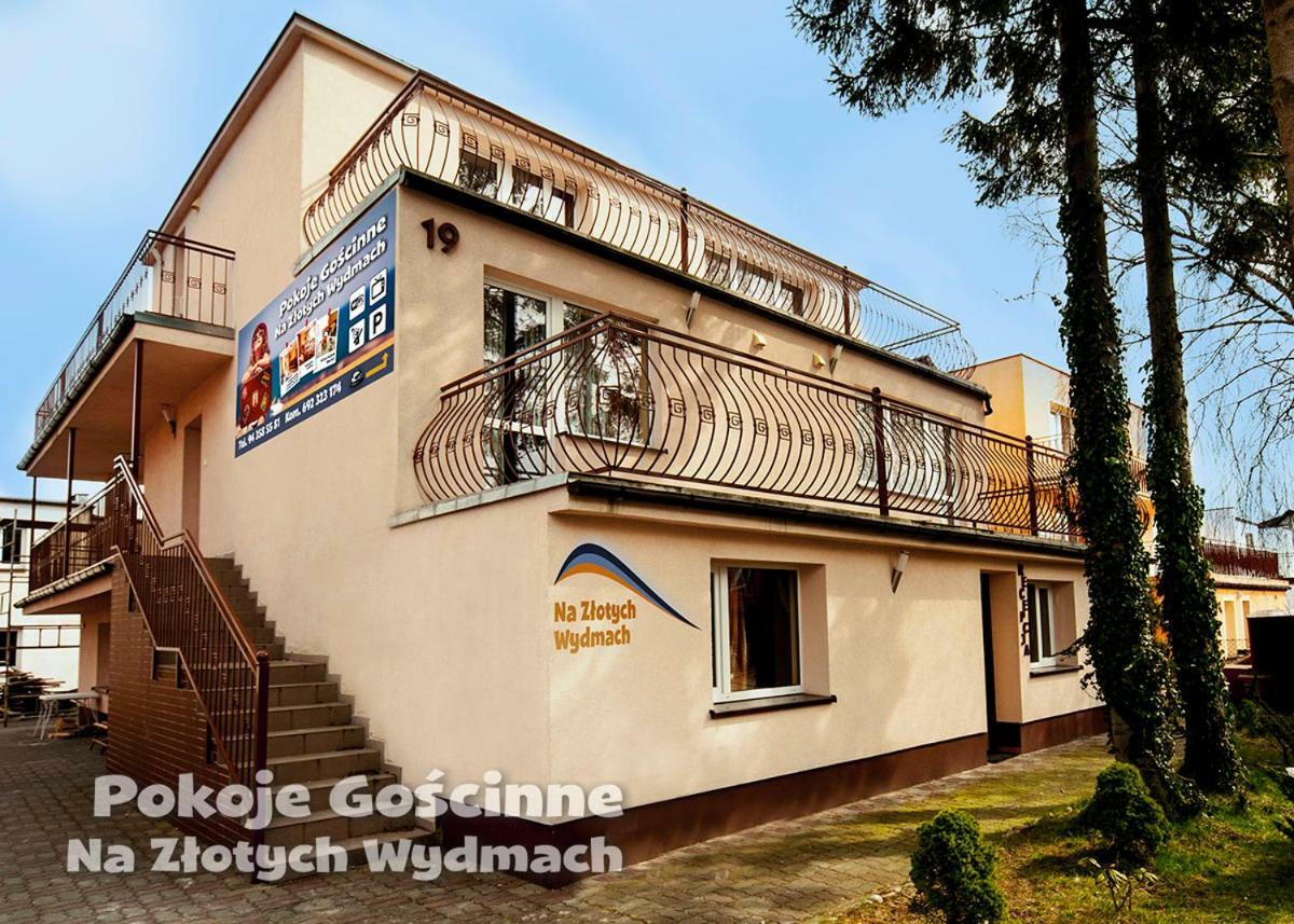 Pokoje Na Zlotych Wydmach 德兹维济诺 外观 照片